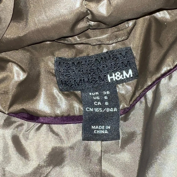 H&M, 6,long sleeve, zip closure, zip pocket cowl collar mid length, pufferjacket - Picture 13 of 13